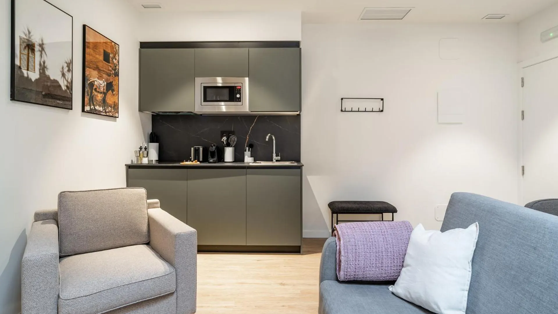 Apartment Limehome Vitoria Palacio De Los Alava-Velasco Spain